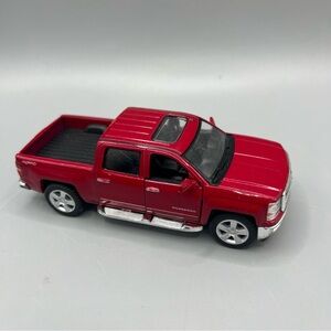 Kinsmart 1:46 -  2014 Chevrolet Silverado - 5" Diecast Toy Car Red